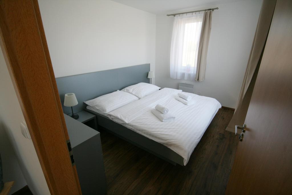 Apartmany Apollon Resort เลดนิตเซ ภายนอก รูปภาพ